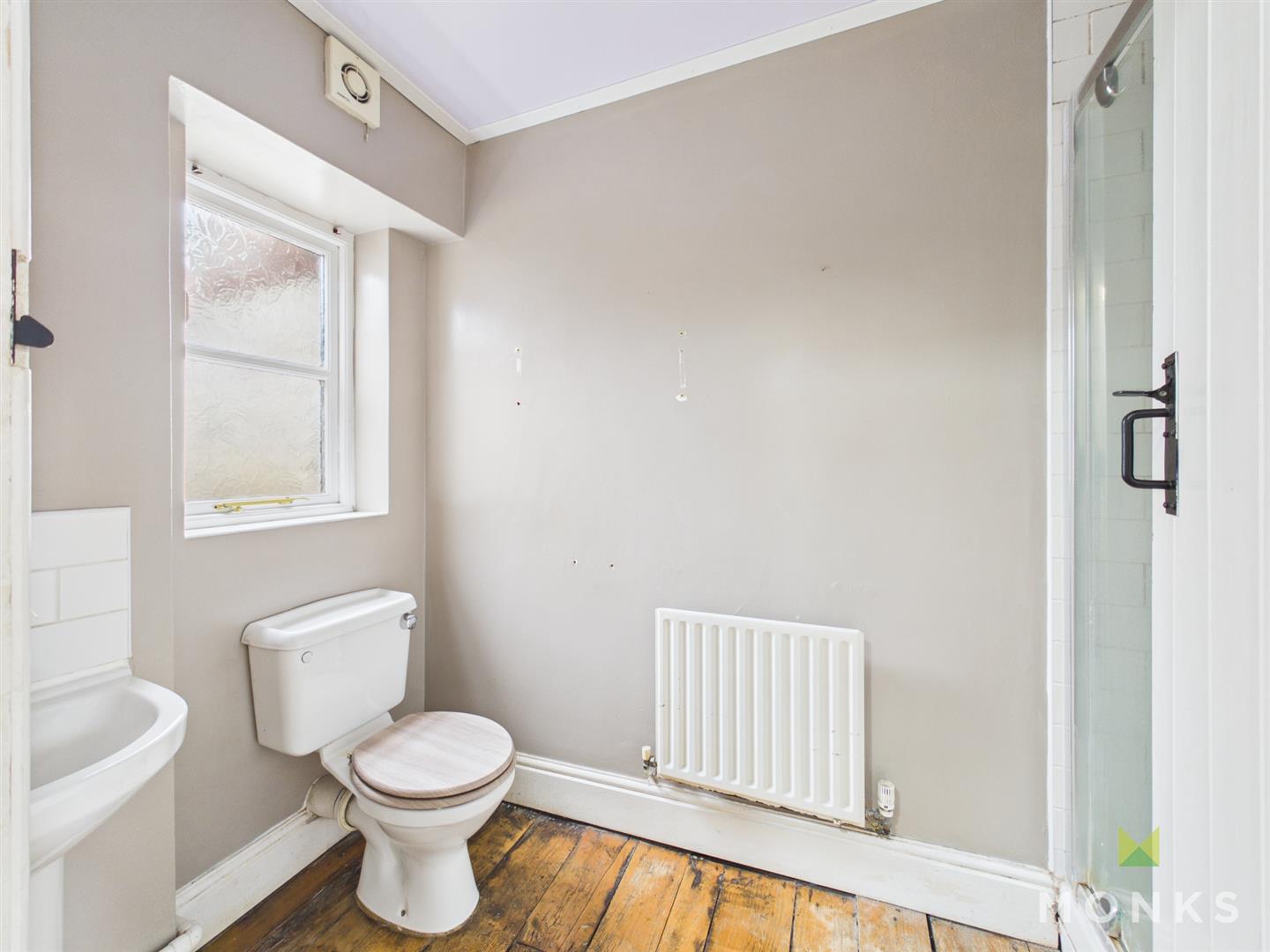 35 Upper Brook Street, Oswestry, SY11 2TG For Sale